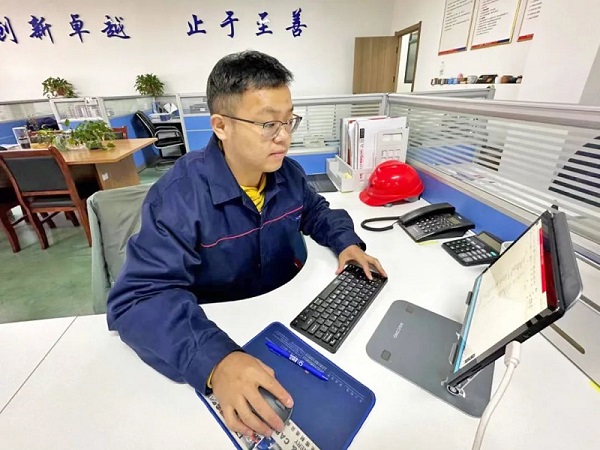 ����BB(�й�)�ɷ����޹�˾_����