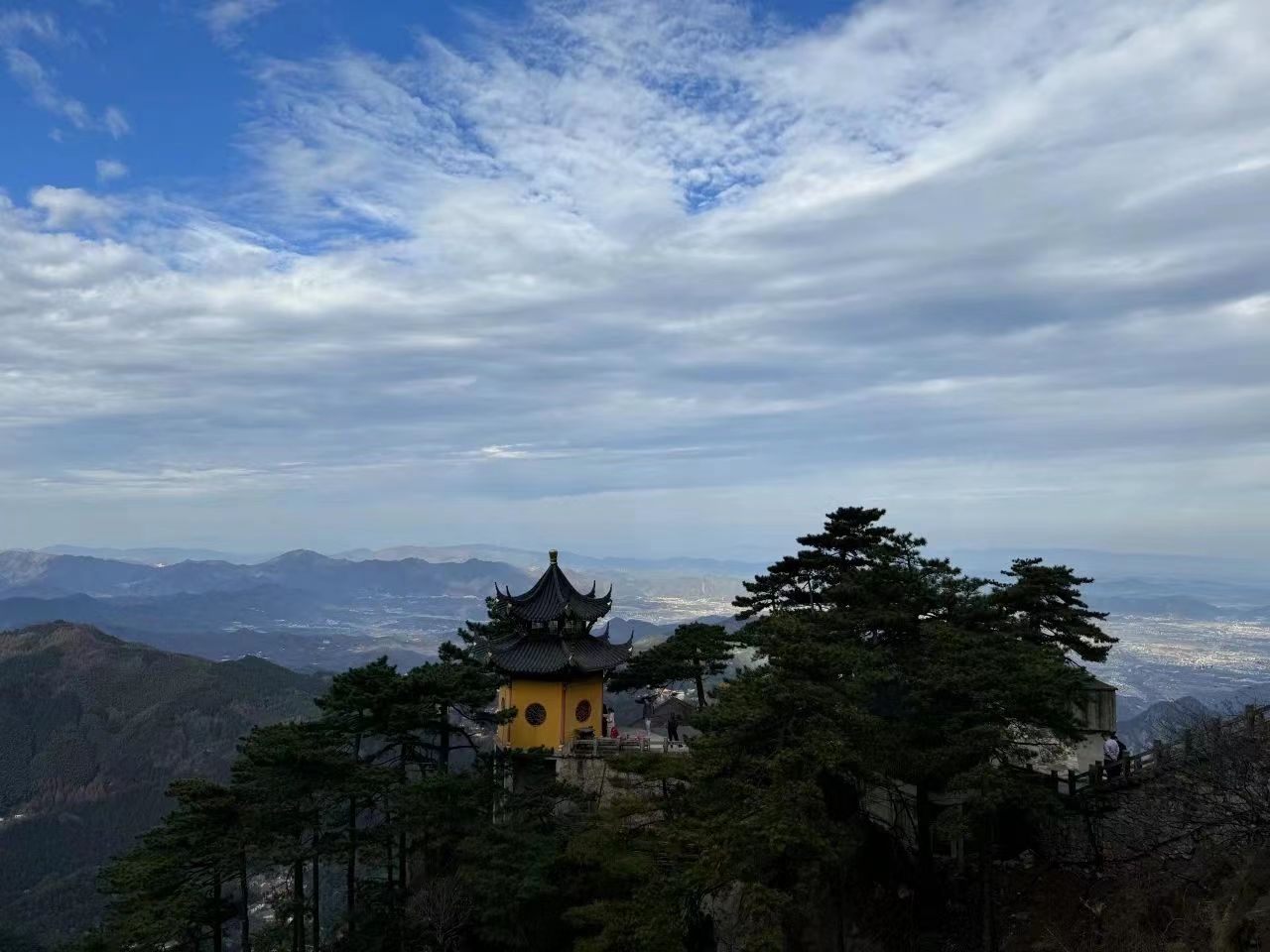 ����BB(�й�)�ɷ����޹�˾_����