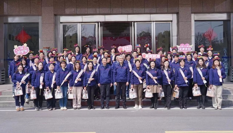 ����BB(�й�)�ɷ����޹�˾_����