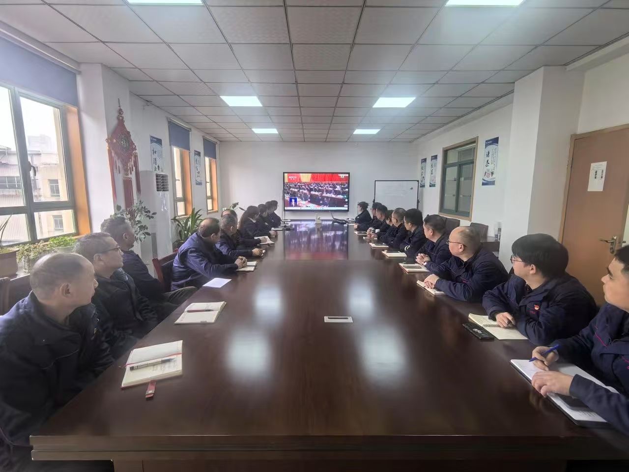 ����BB(�й�)�ɷ����޹�˾_����