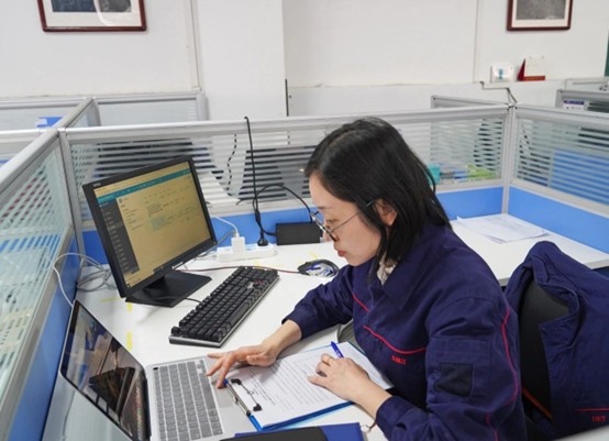 ����BB(�й�)�ɷ����޹�˾_����